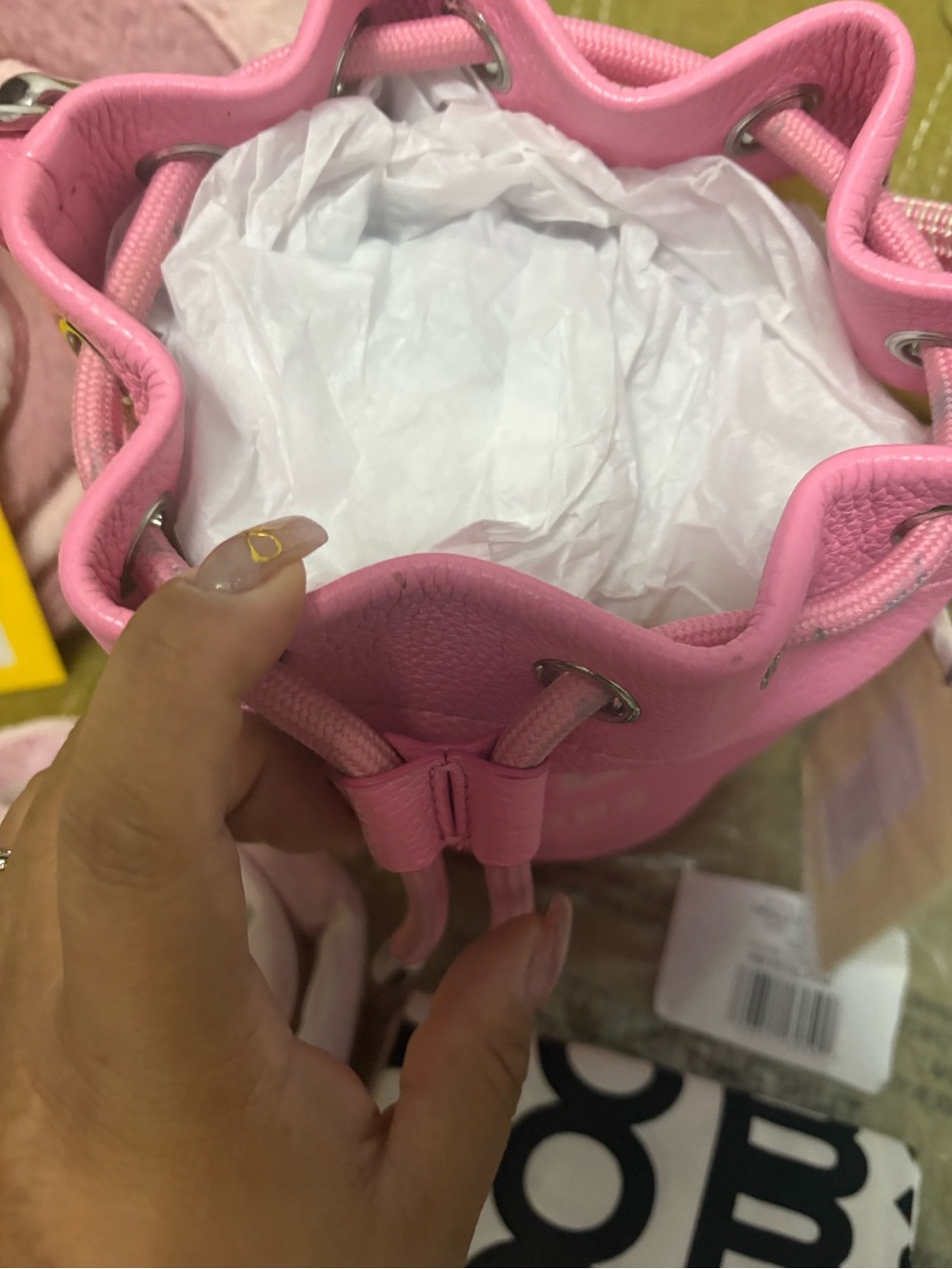 Marc Jacobs Pink Drawstring Bucket Bag - Picture 6 of 15